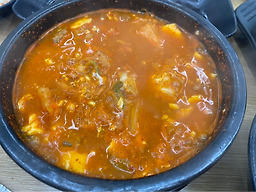Bakganemyeonggasundubu (박가네명가순두부) 2