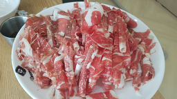 Deungchonsyabeukalguksu (등촌샤브칼국수) 1