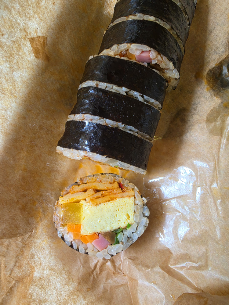 Jeongsikgimbap (정식김밥) 2