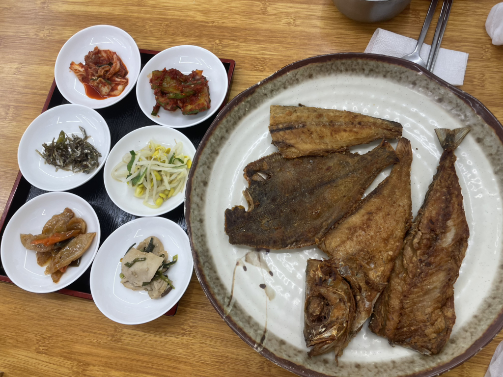 Bapsangmeori (밥상머리) 3