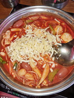 두끼떡볶이 대학로점 대표 사진