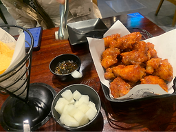 Gyochonchikin (교촌치킨) 2