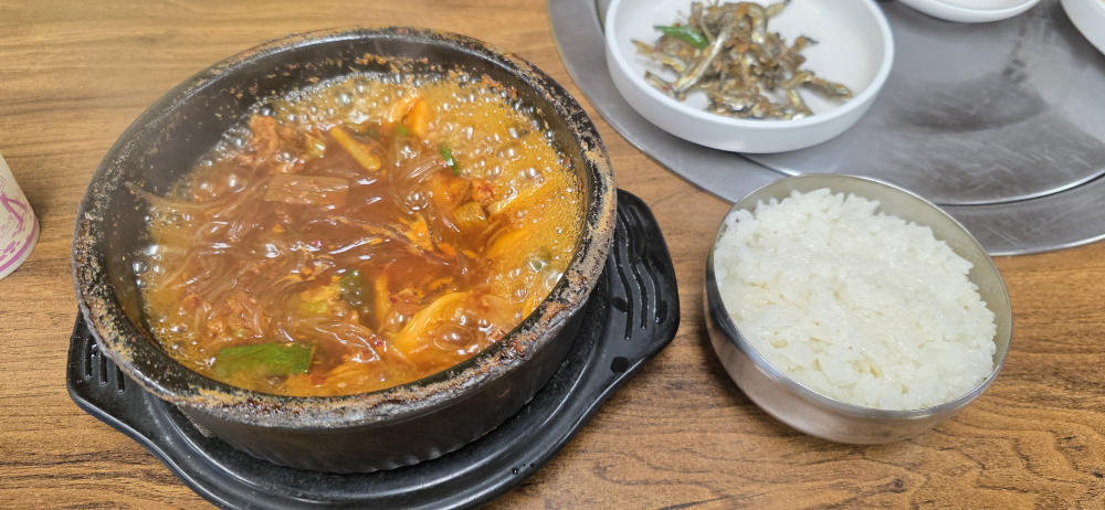 진도생선병어생삼겹살 대표 사진