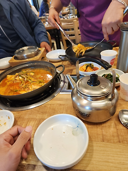 Yangjujaeraesiksondubu (양주재래식손두부) 1