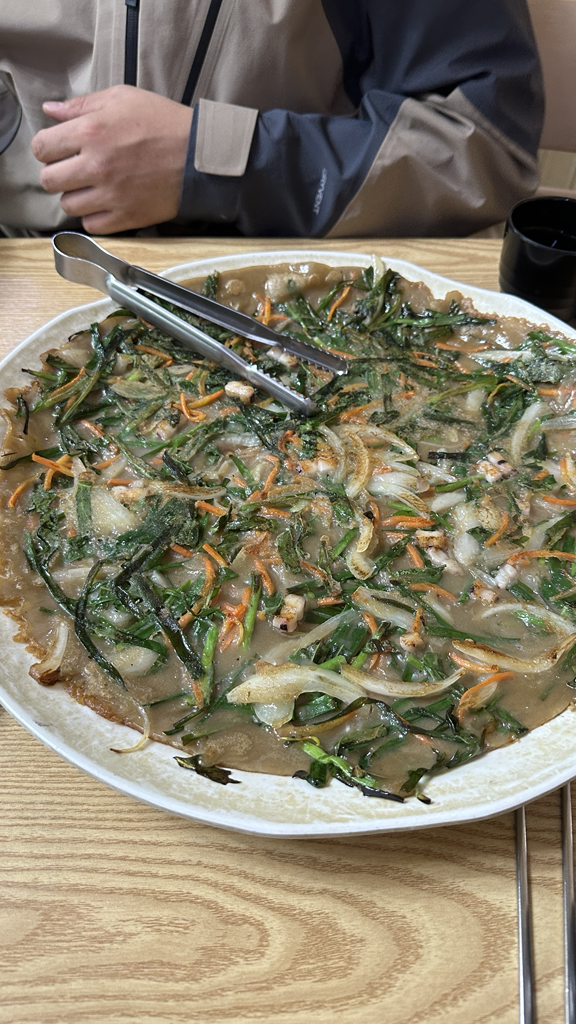 Jinmimyeonmakguksu (진미면막국수) 1