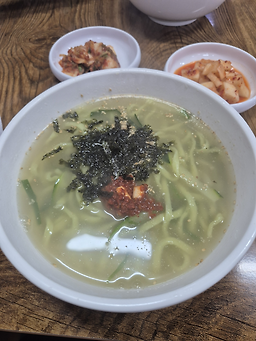 Dongraemilmyeon munhyeonjeom (동래밀면 문현점) 1