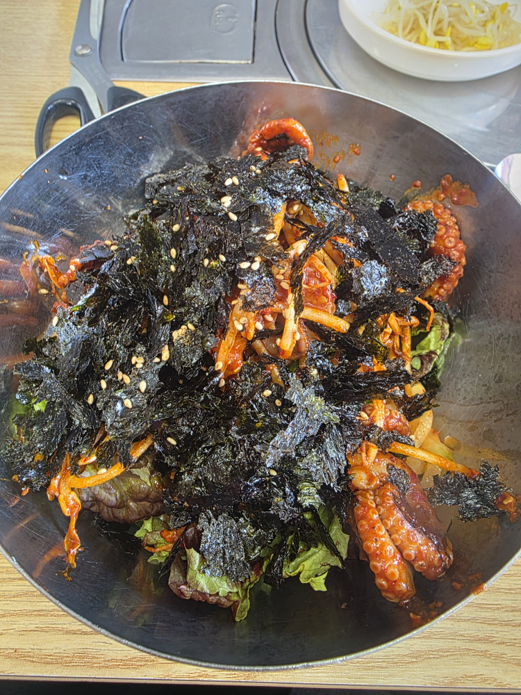 Jeongipumjjukkumi (정이품쭈꾸미) 3