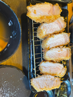카츠오모이 홍대점 사진 8