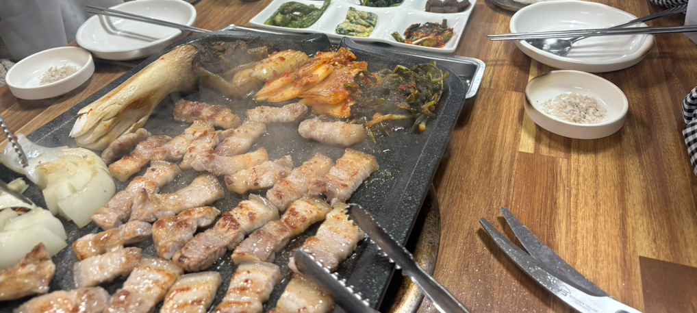 Sinpyeongdondwaeji 6
