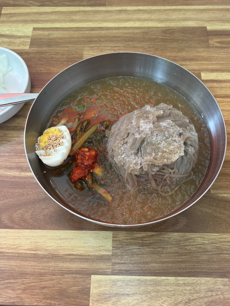 Jjomaemaeunnaengmyeon 3