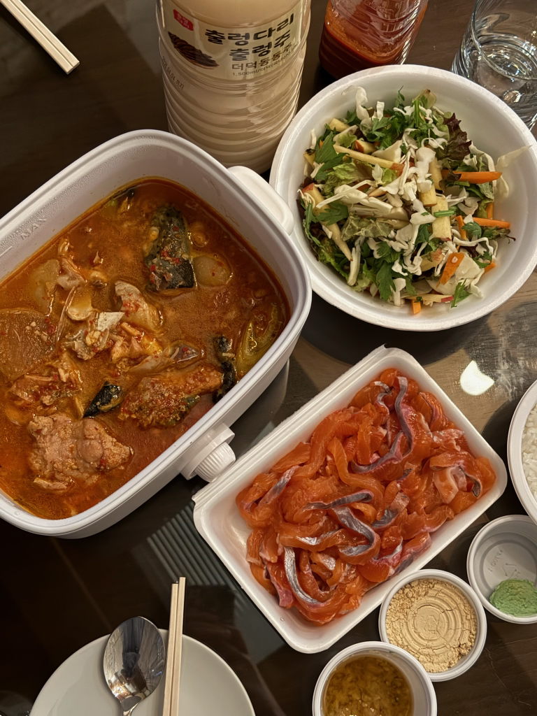 Dolseomhoetjip (돌섬횟집) 3