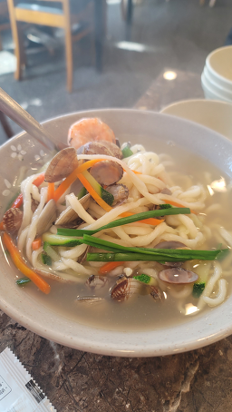 Daedeokgolbossamkalguksu 5