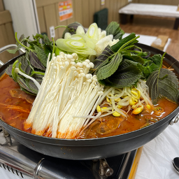 Sujigamjatang (수지감자탕) 2