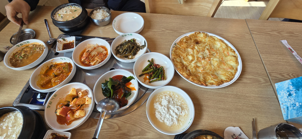 Cheongungamasotsondubu (청운가마솥손두부) 2