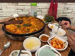 Chuncheondakgalbi (춘천닭갈비) 3