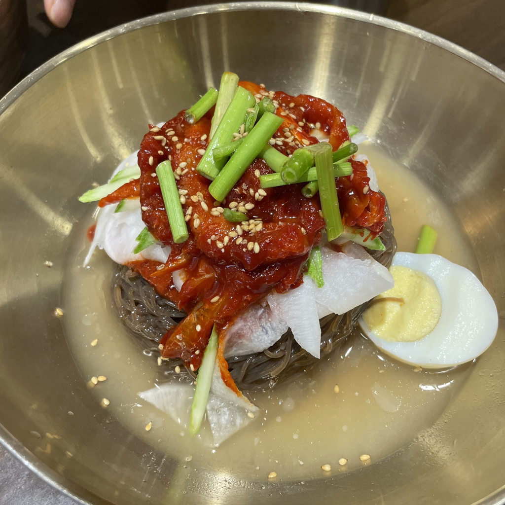 Gildong golmongnaengmyeon (길동 골목냉면) 1