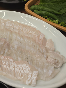죽도횟집 4