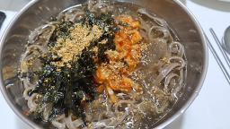Paldosikdang (팔도식당) 2