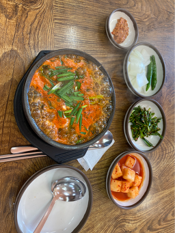 김명자굴국밥 제주본점 대표 사진