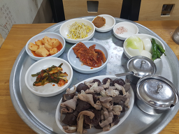 장터국밥 2