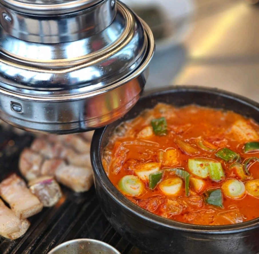 협재더꽃돈 본점 사진 2