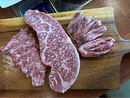 Jingogimyeongga (진고기명가) 2