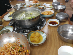 Jejubokjip (제주복집) 1
