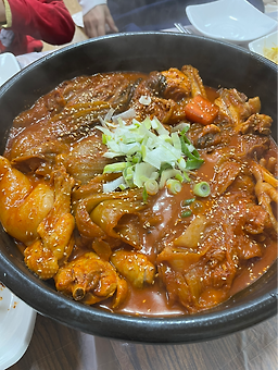 Daeseunggadeun (대승가든) 1