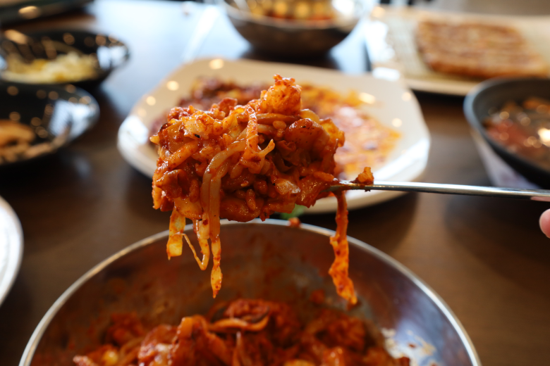 Hansobanjjukkumi (한소반쭈꾸미) 1