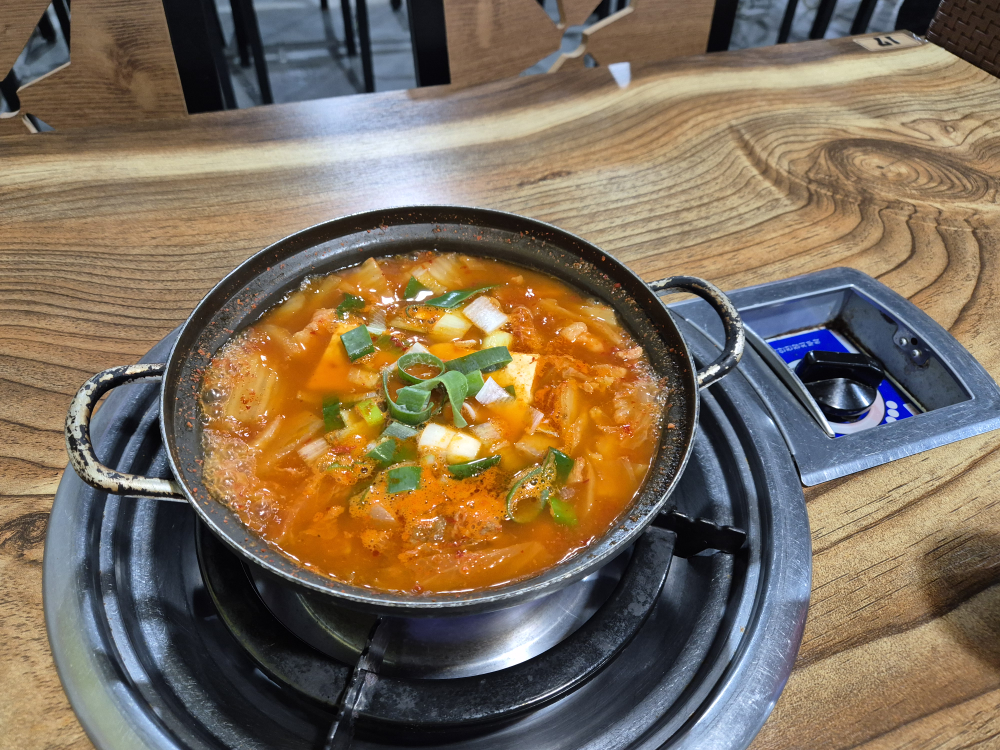 돈가네옛날김치찌개 3