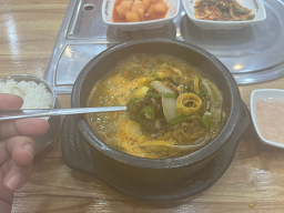 Ilpumyangpyeonghaejangguk (일품양평해장국) 3