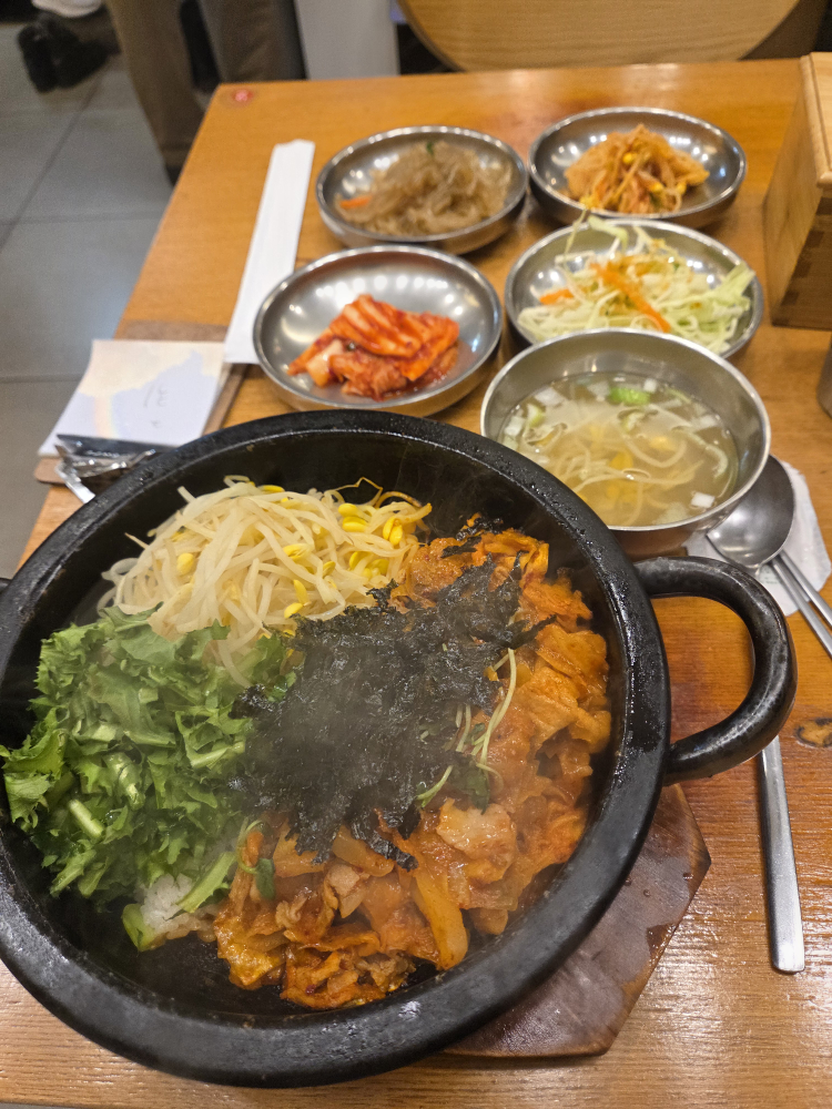 본가한식전문 사진 3