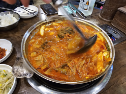 항아리김치찌개 2