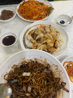 Ilpumsacheonbuljjamppong (일품사천불짬뽕) 1