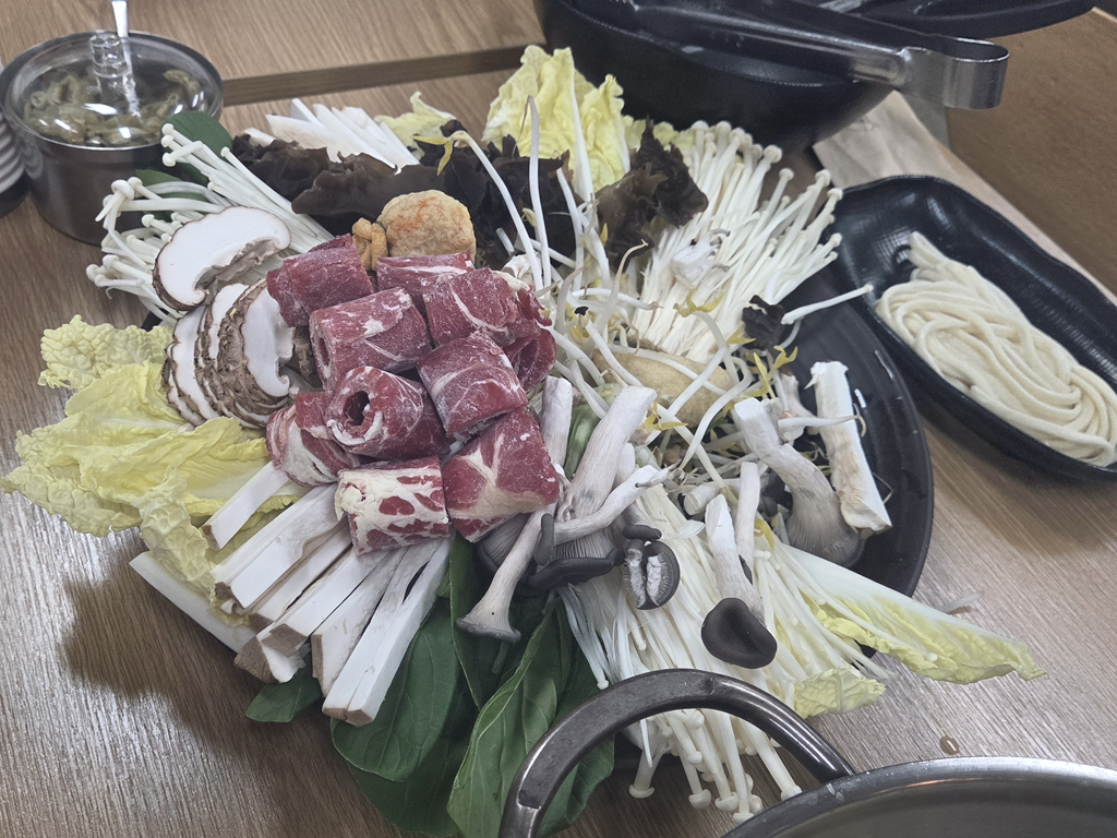 윤칼제비 6