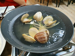 어촌 파도수산 사진 8