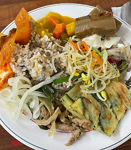 Hansangcharimsikdang (한상차림식당) 1