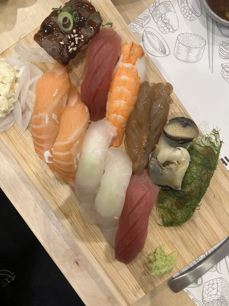 Eunsuchobap (은수초밥) 1