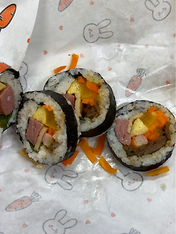 Chamchamgimbap (참참김밥) 1
