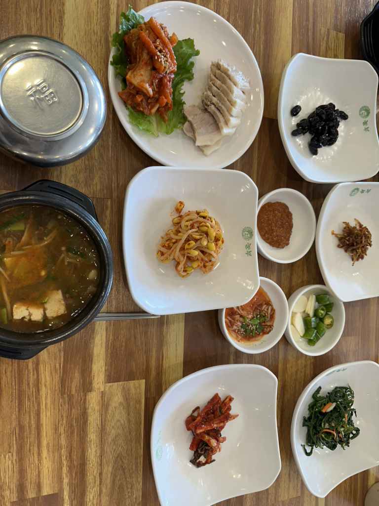 Nolbubossam chungjujeom (놀부보쌈 충주점) 3