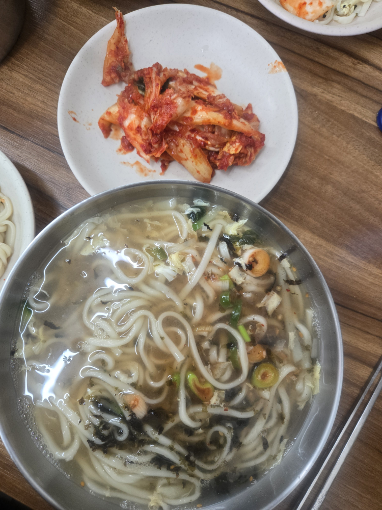 Chungmurokalguksu (충무로칼국수) 3