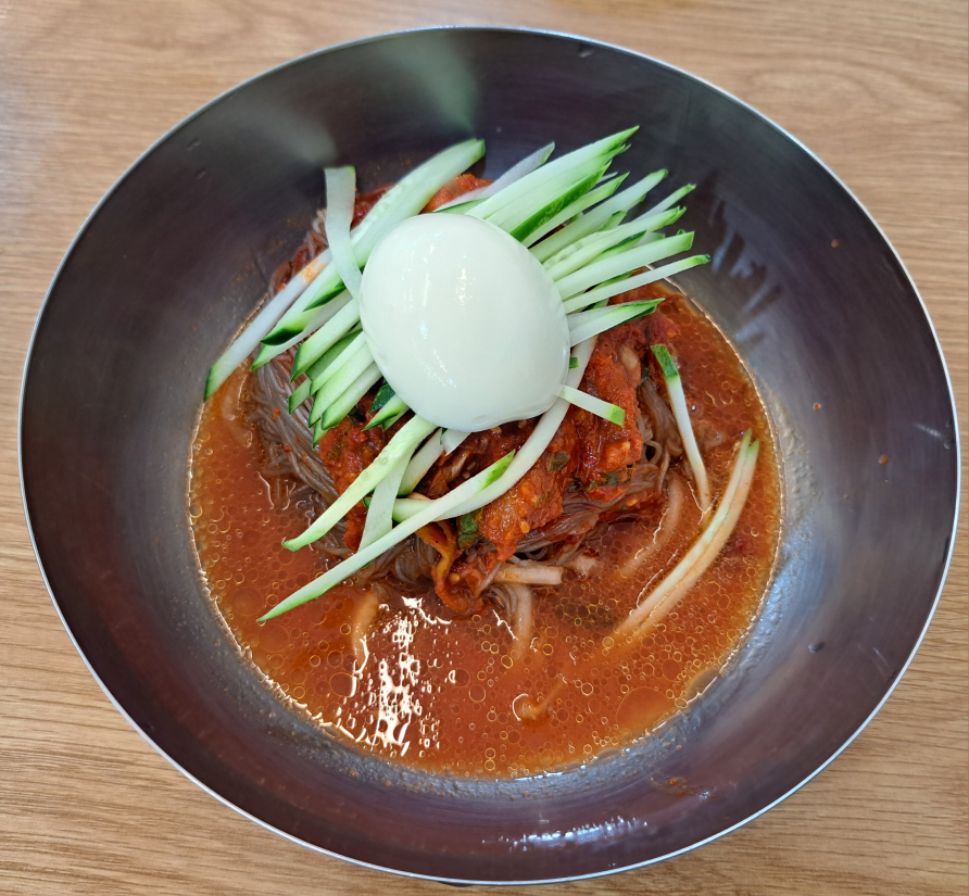 Obokhamheungnaengmyeon (오복함흥냉면) 2