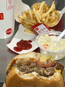 맥도날드 한양대점 사진 4