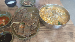 강릉해변메밀막국수 발산점 사진 3