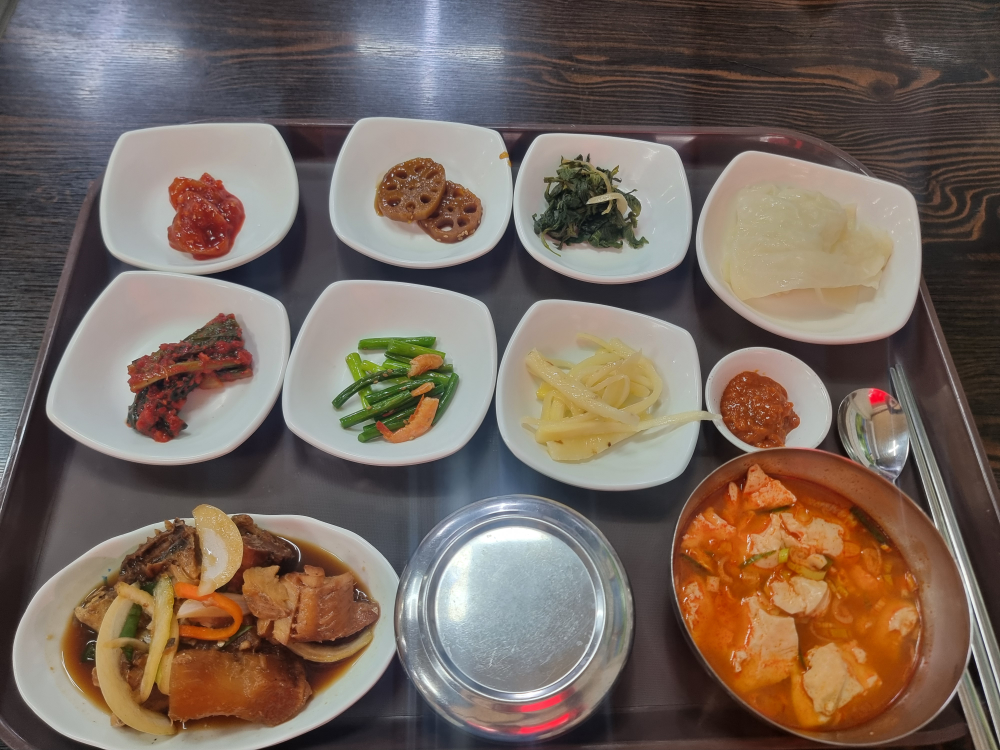Hyeriyeosudolsangatgimchi (혜리여수돌산갓김치) 1