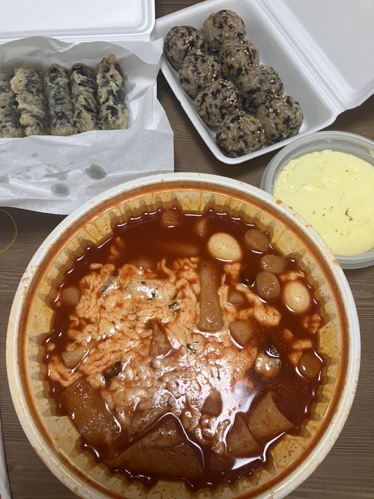 불타는여고24시떡볶이 도남점 대표 사진