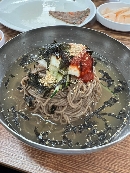 Gohyangmakguksu (고향막국수) 1