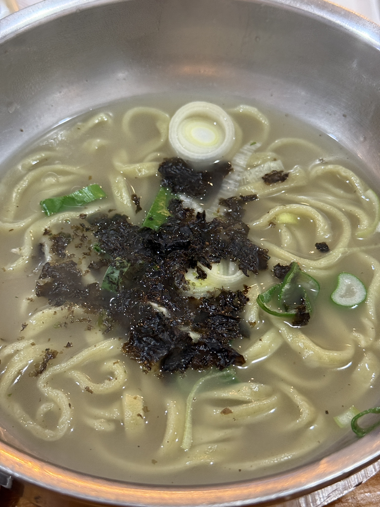 꿩칼국수와 오리전문 행당1호점 사진 2