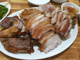 뽀빠이족발 6
