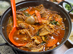 Goyanghanugomtang (고양한우곰탕) 2